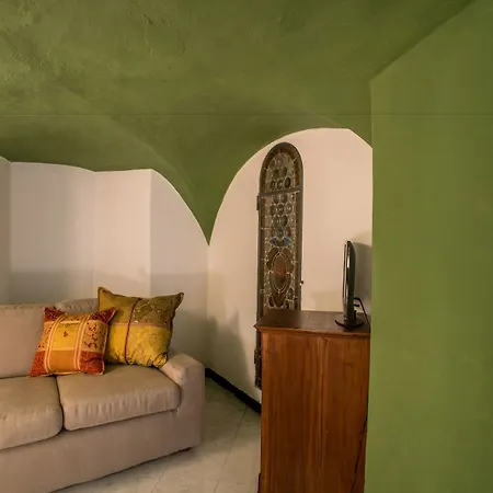 Shelley Boutique Hotel